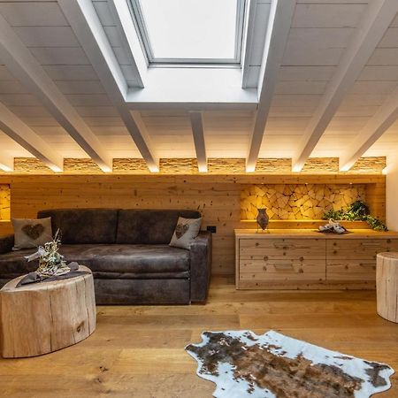 Chalet Mountain Plaza - Apt Greenvalley Pinzolo Bagian luar foto