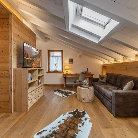Chalet Mountain Plaza - Apt Greenvalley Pinzolo Bagian luar foto