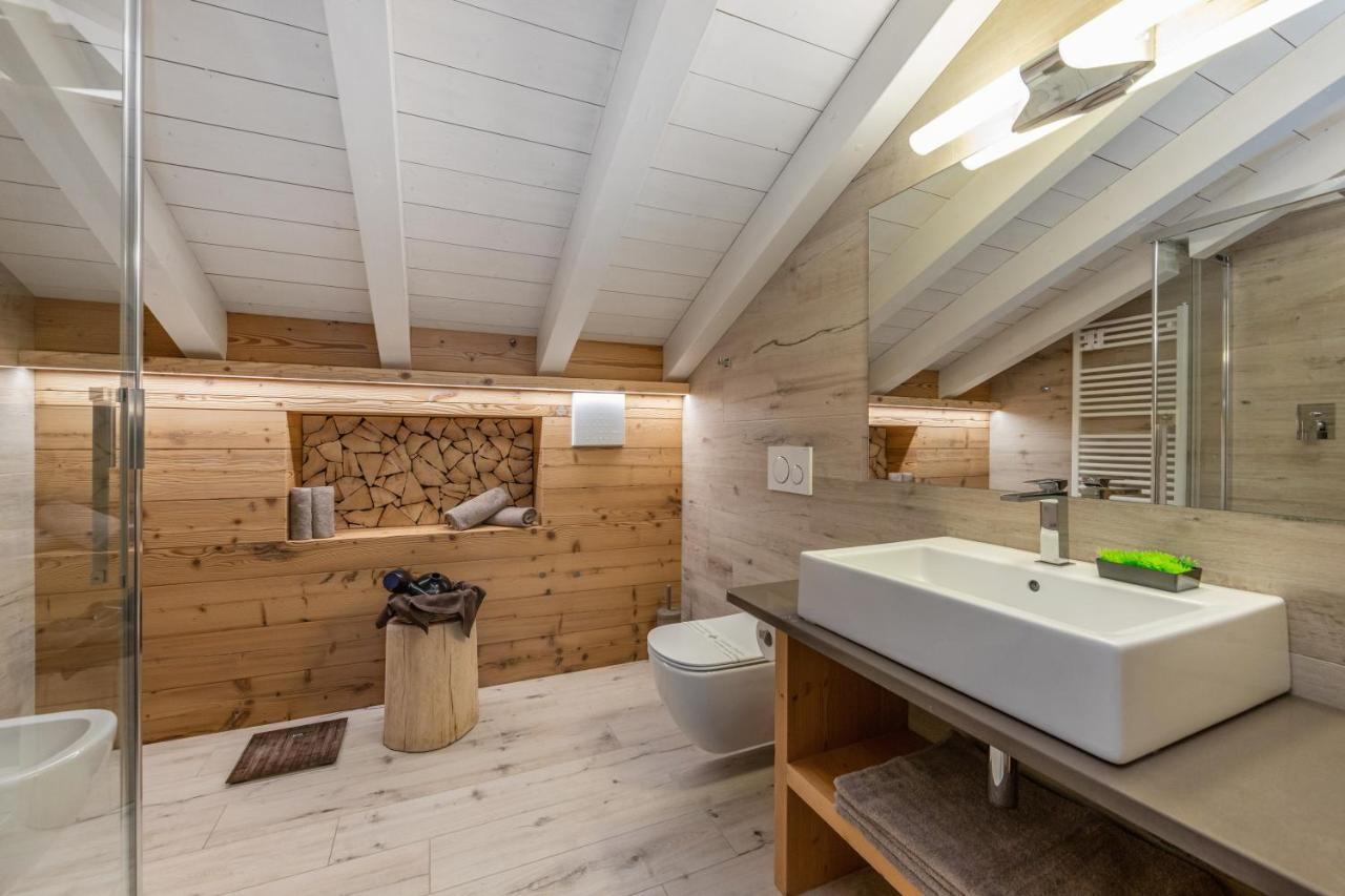 Chalet Mountain Plaza - Apt Greenvalley Pinzolo Bagian luar foto
